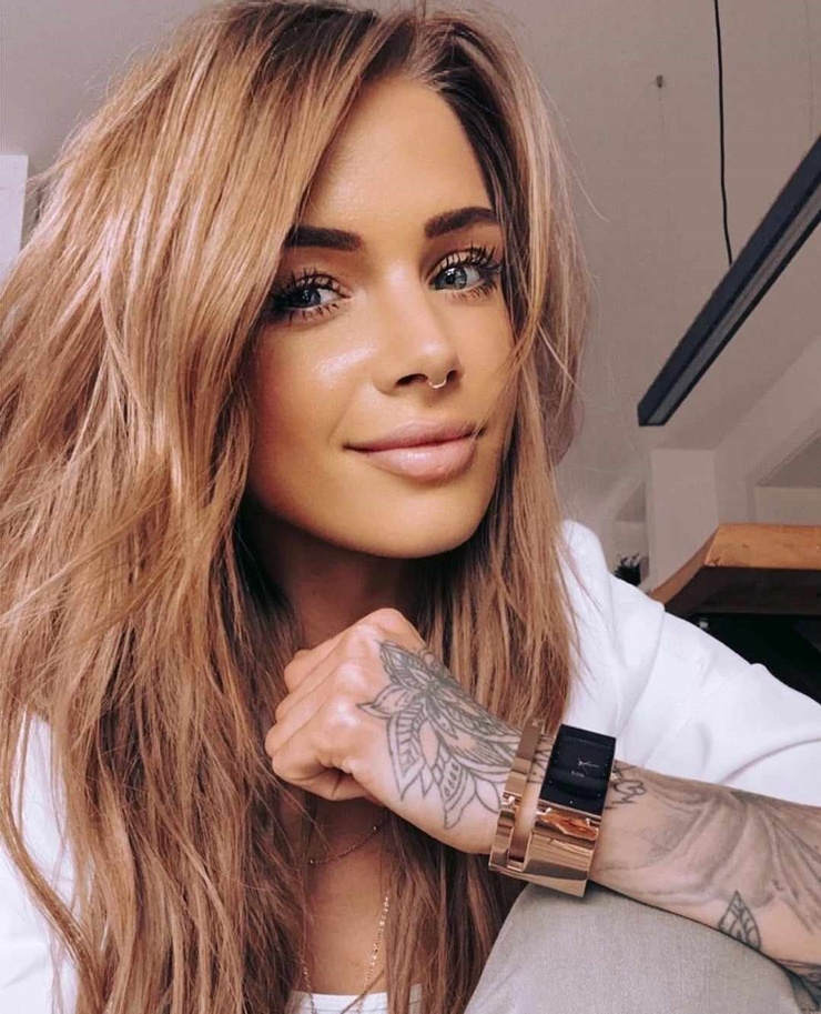 Picture of Sabrina "Sashoe" Schuster